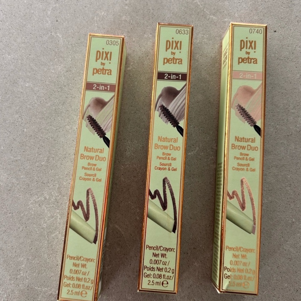 Pixi Natural Brow (Deep Brunette) for @evenyalita